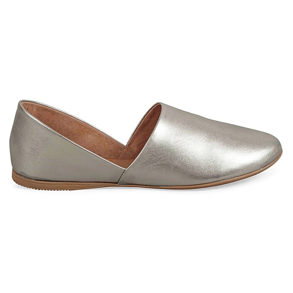 Miz Mooz Kimmy Silver Flats size 40 / 9